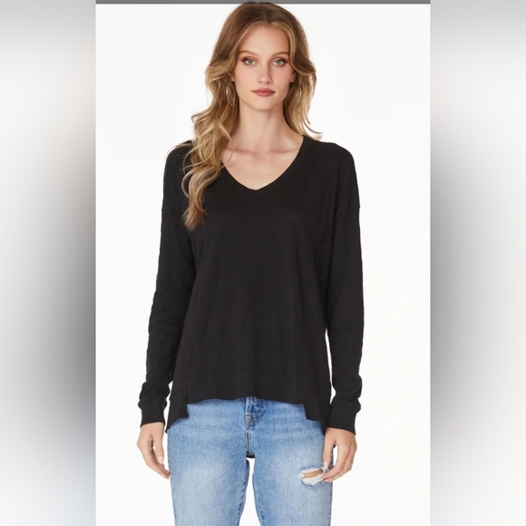 BOBI Woman's Long Sleeve Black V-Neck Tee Size Small - Picture 2 of 12